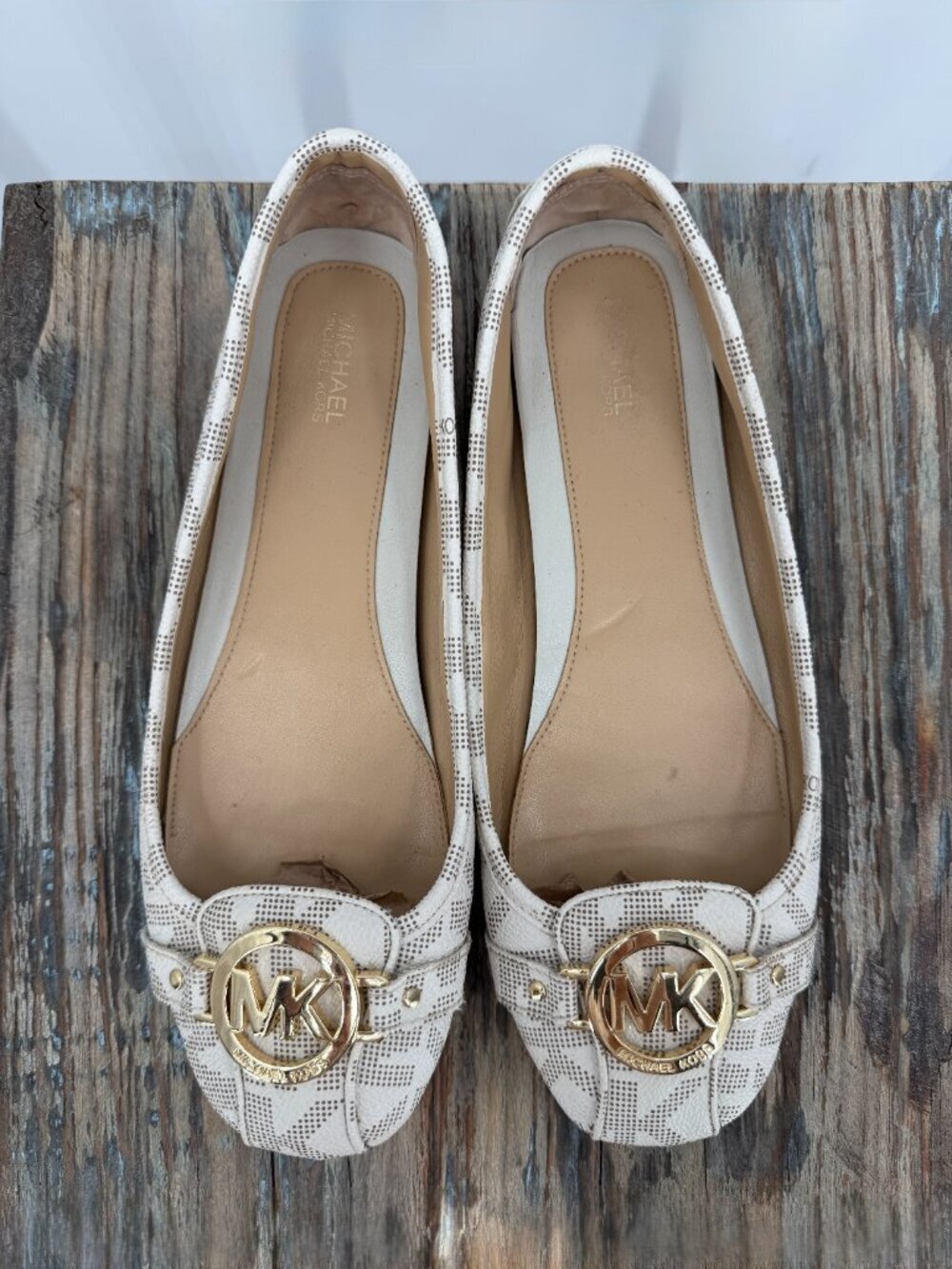 Michael Michael Kors Fulton Moc White Logo Ballet Flats Size 9M